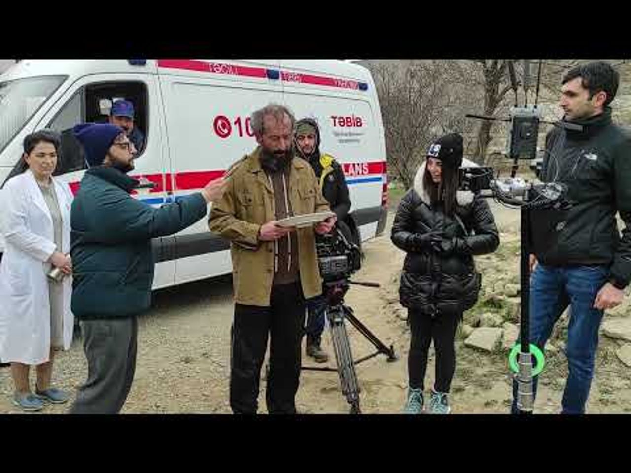 Çilpaq unit — ambulance TƏBİB set with cast and camera crew